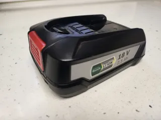 Batería Bosch 18V Li-Ion 2.5 Ah