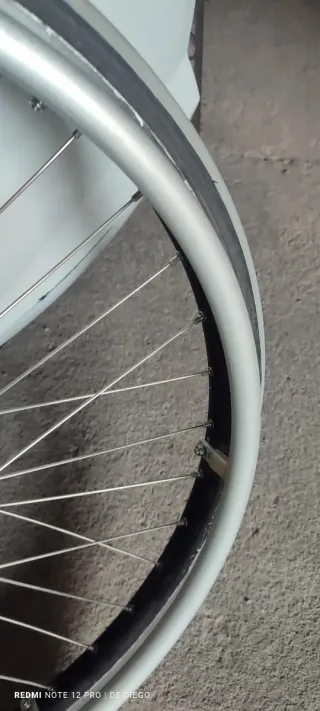 Ruedas Silla de Ruedas 25