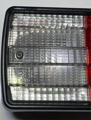 Pilotos traseros Derecho Mercedes Benz Clase G