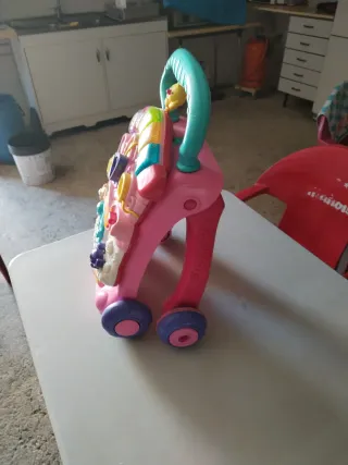Andador Bebé Interactivo VTech Rosa