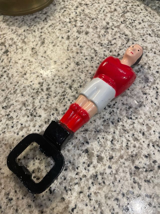 Cavatappi apribottiglie calciatore