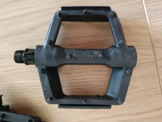 Pedales Btwin Negros Nuevos