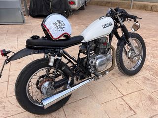 Yamaha SR250 Cafe Racer