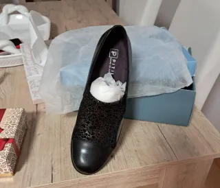 Zapatos Pitillos Talla 40 Negros/Plata