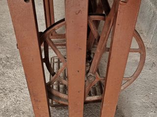 Máquina de coser antigua ALFA