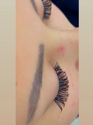 PESTAÑAS PUNTO A PUNTO REALZA TU MIRADA