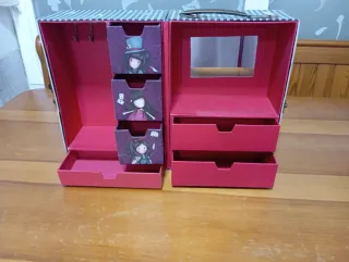 Taquilla/Joyero Santoro Muñecas sin boca