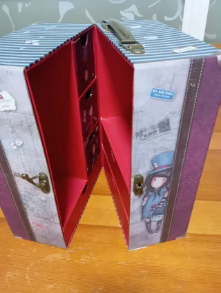 Taquilla/Joyero Santoro Muñecas sin boca