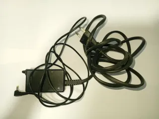 Consola Sony PSP Negra Con cable (Precio negociab