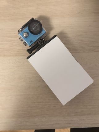 Akaso EK7000 4K. cámara deportiva + accesorios