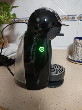 Cafetera Dolce Gusto DeLonghi