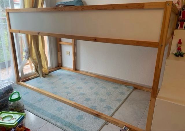 Cama KURA IKEA 90x200 cm