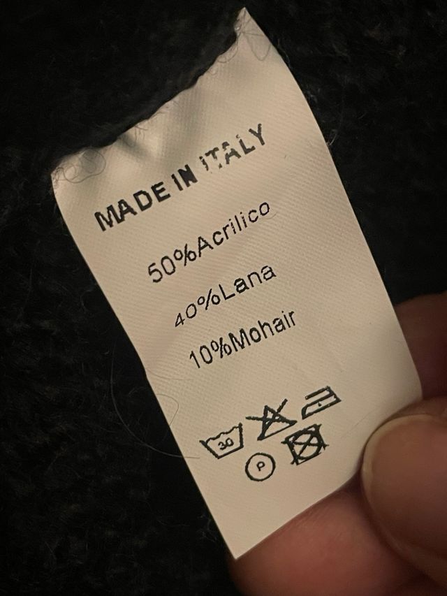 Cardigan nero con pelliccia