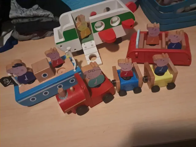 Vehículos Peppa Pig: Coche, Barco, Tren y Avión