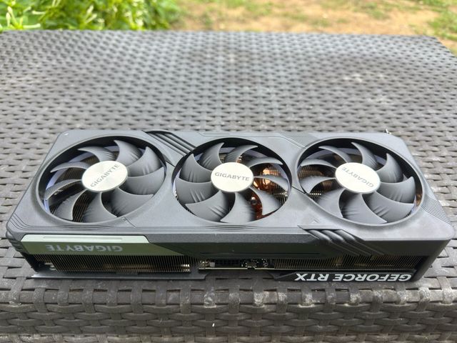 Gigabyte RTX 4070 Gaming OC 12GB GDDR6X