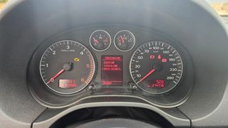 Audi A3 8p TDI 2.0 S line Automático (S tronic)