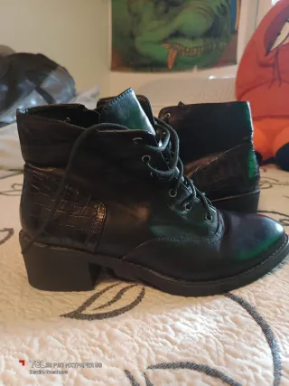 Botines Poti Pati Talla 40 Negro Cuero
