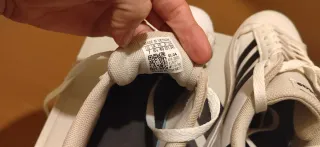 Zapatillas Adidas Talla 40, Blancas. 