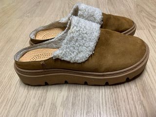 Zuecos ante forrados