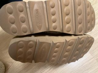 Zuecos ante forrados