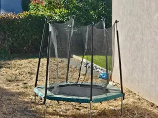 Cama elástica infantil