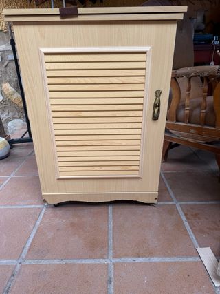 Mesa mueble máquina coser madera