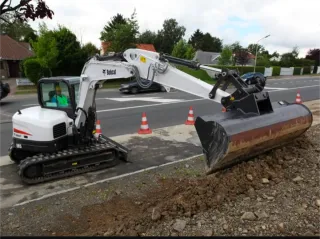 Excavadora Bobcat E85 8 Toneladas Año 2019