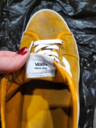 Zapatillas Vans Mostaza