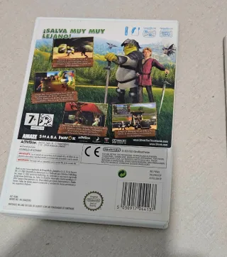 Lote 3 juegos Wii: Shrek Tercero, Mario Party 8, B