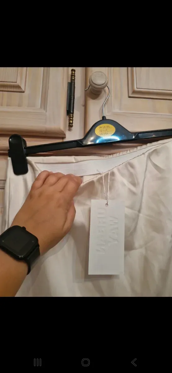 Falda larga satén beige