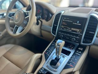 Porsche Cayenne 2015