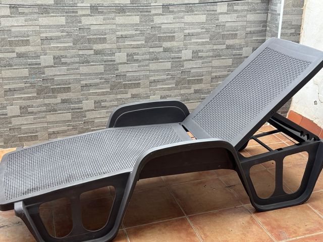 Tumbona reclinable de jardín