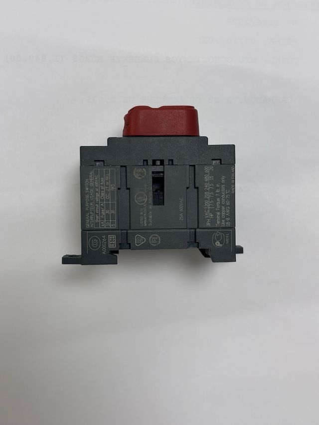 Interruptor seccionador ABB OT25E 4 polos