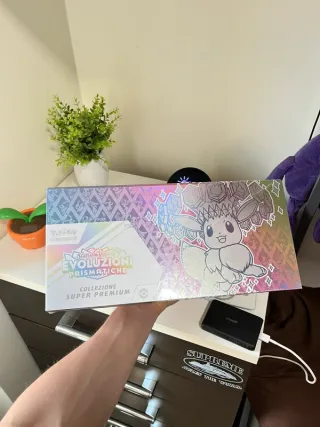 Pokemon Evoluzioni Prismatiche Super Premium ITA