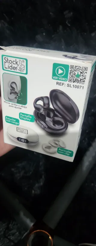 Cascos Inalámbricos Stock Líder Negros y Blancos
