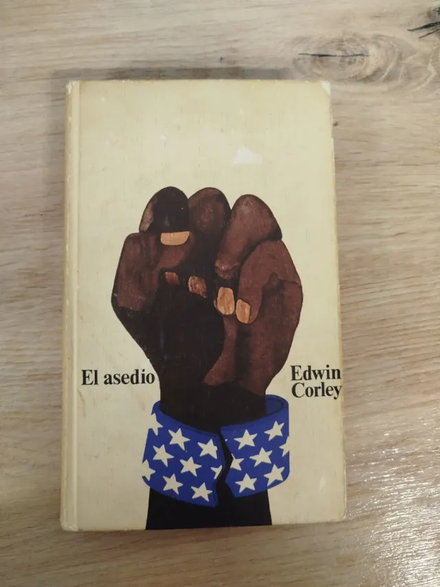 Lote de 8 libros de literatura 