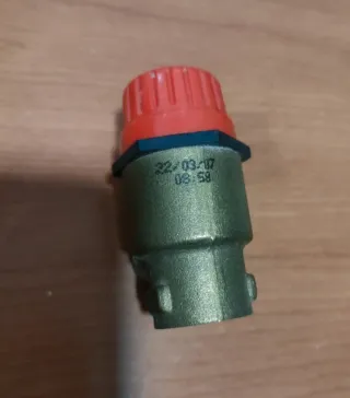 Válvula seguridad caldera Fagor