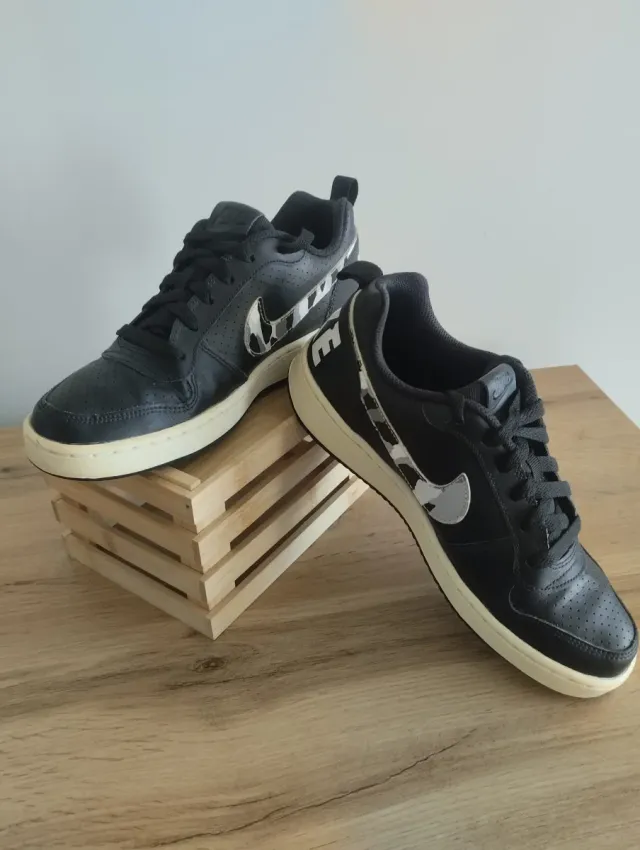Nike Court Borough Low GS Preto EU 38.5
