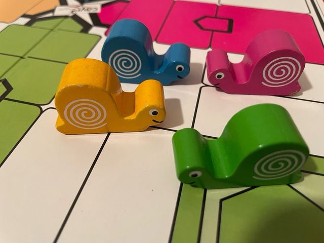 Parchís Ludo infantil caracoles