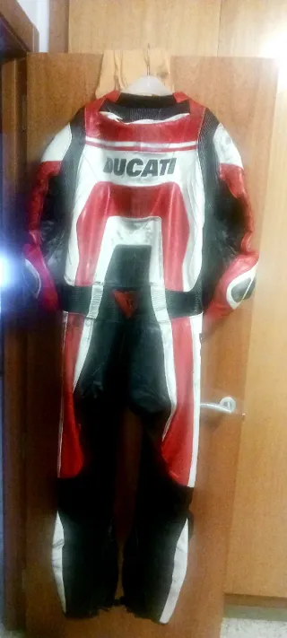 Mono Dainese Ducati Talla 54