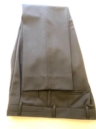 Traje de hombre azul