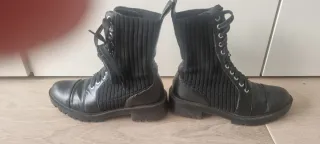 Botines Zara Piel y Elástico Negro