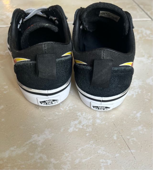 Zapatillas Vans Ward Slip-On Negras Talla 25