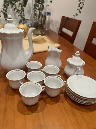 Juego de café porcelana fina filo oro