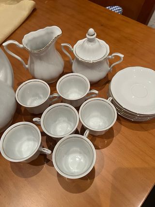 Juego de café porcelana fina filo oro