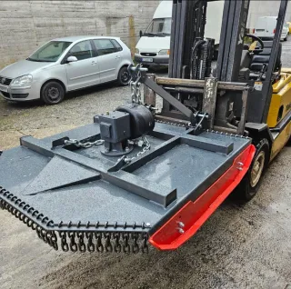 Desbrozadora de cadenas para tractor