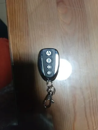 Mando a distancia 4 botones