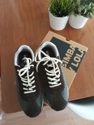 Zapatillas Bimba y Lola Marrón/Gris