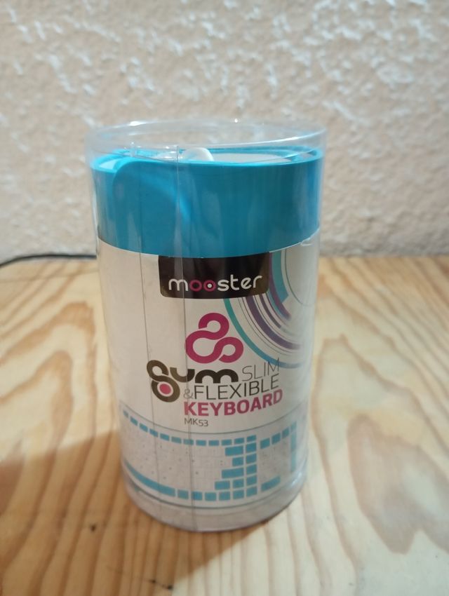 Teclado Goma Flexible Mooster Azul Blanco