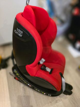 Silla Auto Britax Römer Dualfix 2 R Roja